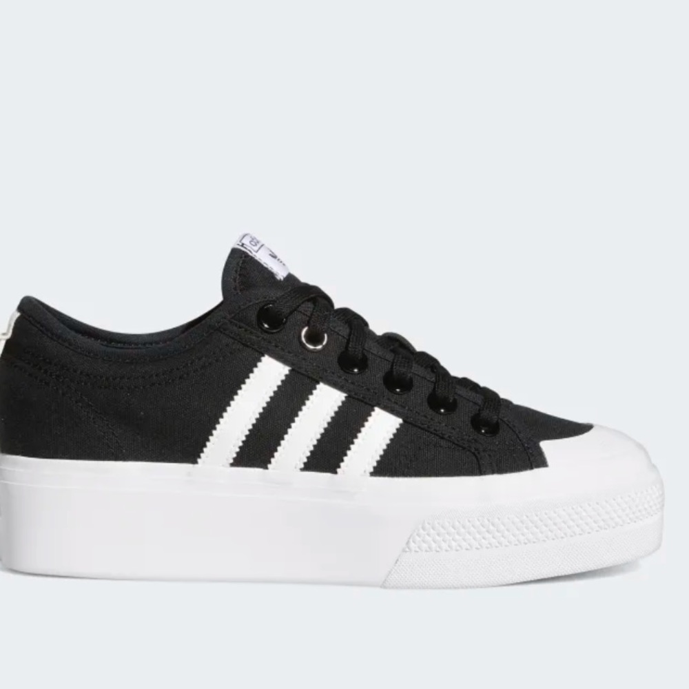 Adidas Nizza sneakers size 8